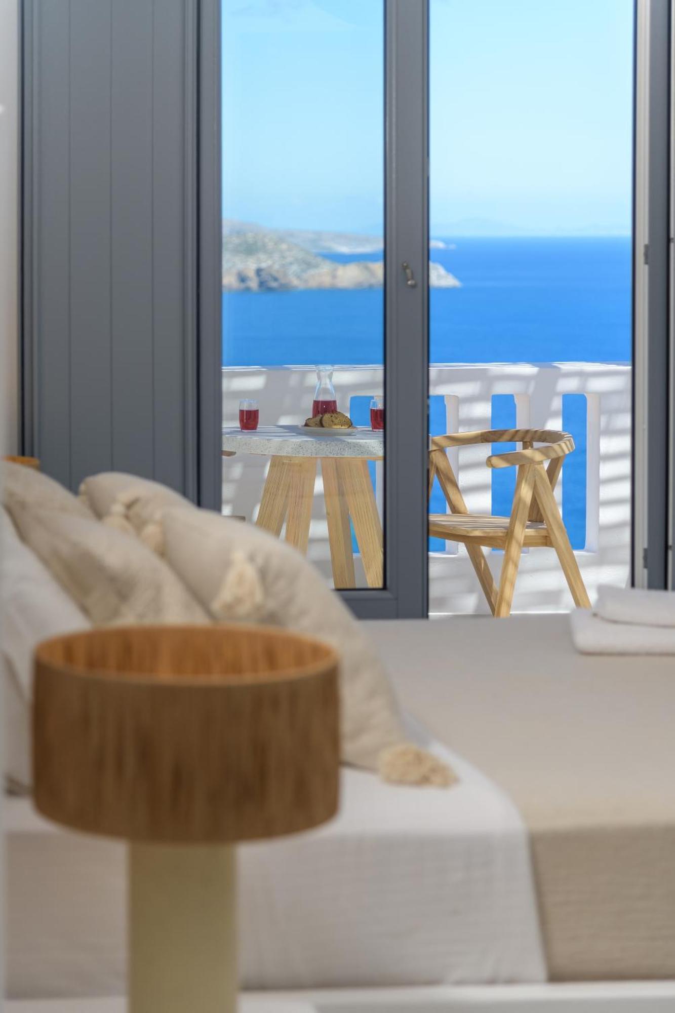 Oneiro Luxury Suites-Adults Only Astypalaia Экстерьер фото