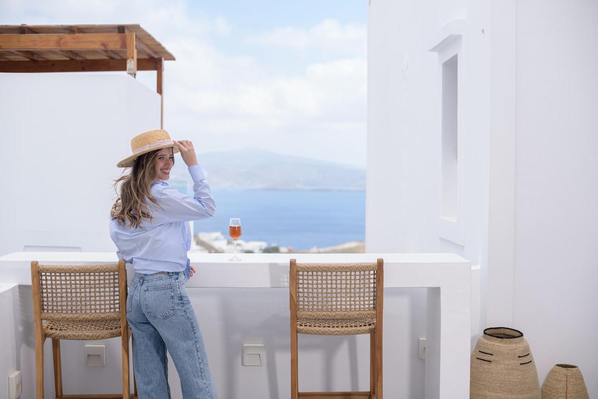 Oneiro Luxury Suites-Adults Only Astypalaia Экстерьер фото